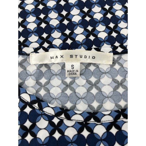 Max Studio sleeveless asymmetrical top small blue geo - Picture 6 of 10